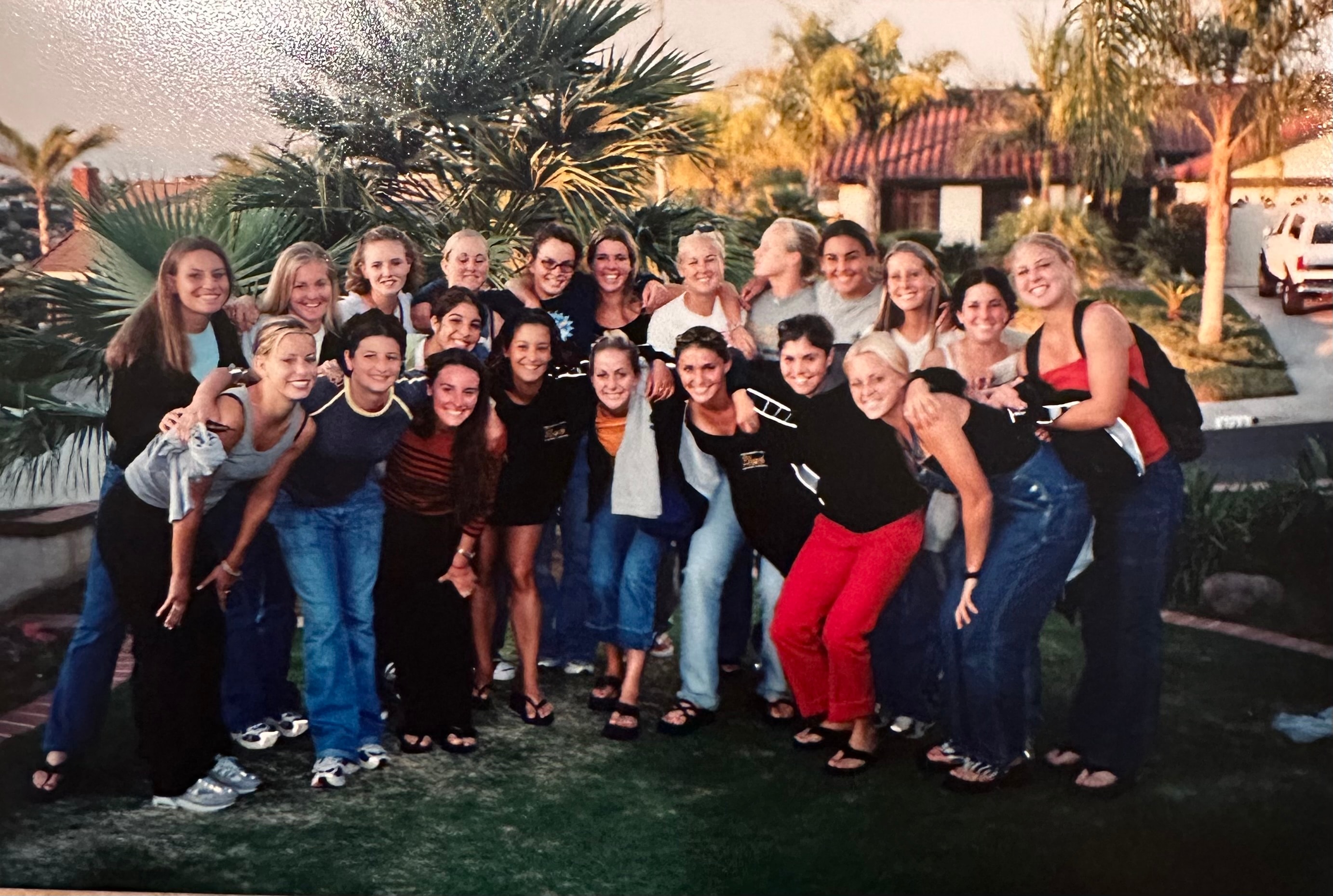 2000 — Group Pic